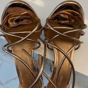 Stappy heels gold bronze Gianni Bini evening shoes club shoes.
